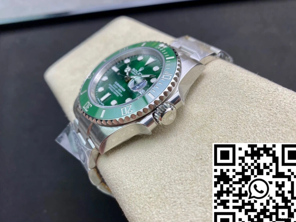 Factory V4 116610LV-97200 Green Dial Submariner Clean Rolex 1221